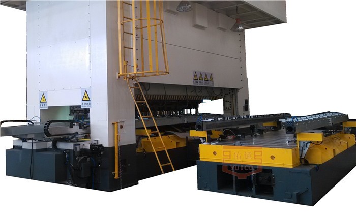 一臺高效的精密沖床三次元機械手應(yīng)該擁有什么特性？