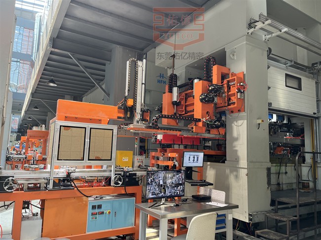 沖壓自動(dòng)化機(jī)械手在汽車(chē)制造業(yè)中的應(yīng)用有哪些？