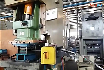 400厚板NC送料機，材料架，整平機