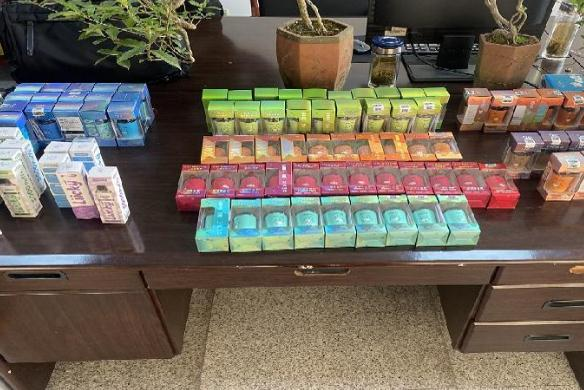 無證網(wǎng)絡(luò)銷售違規(guī)電子煙 無證網(wǎng)絡(luò)銷售違規(guī)電子煙